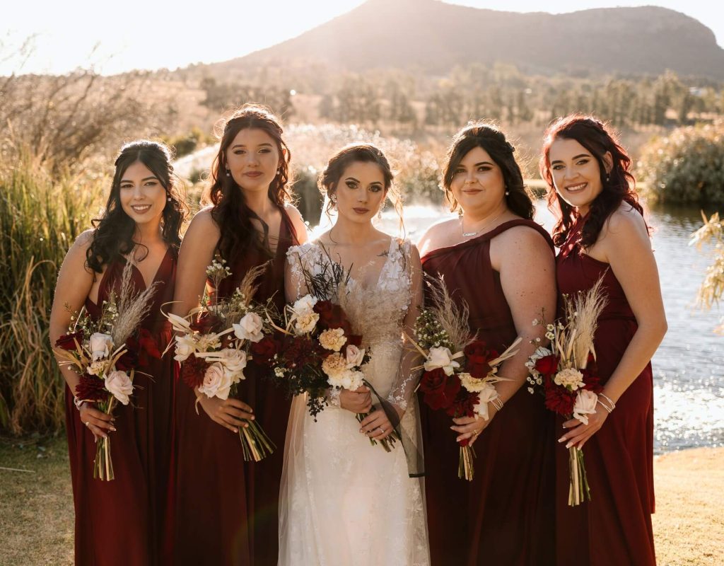 Cradle-Valley-Wedding-Bride-And-Bridesmaids